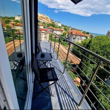 Simon Sky View Apartment *